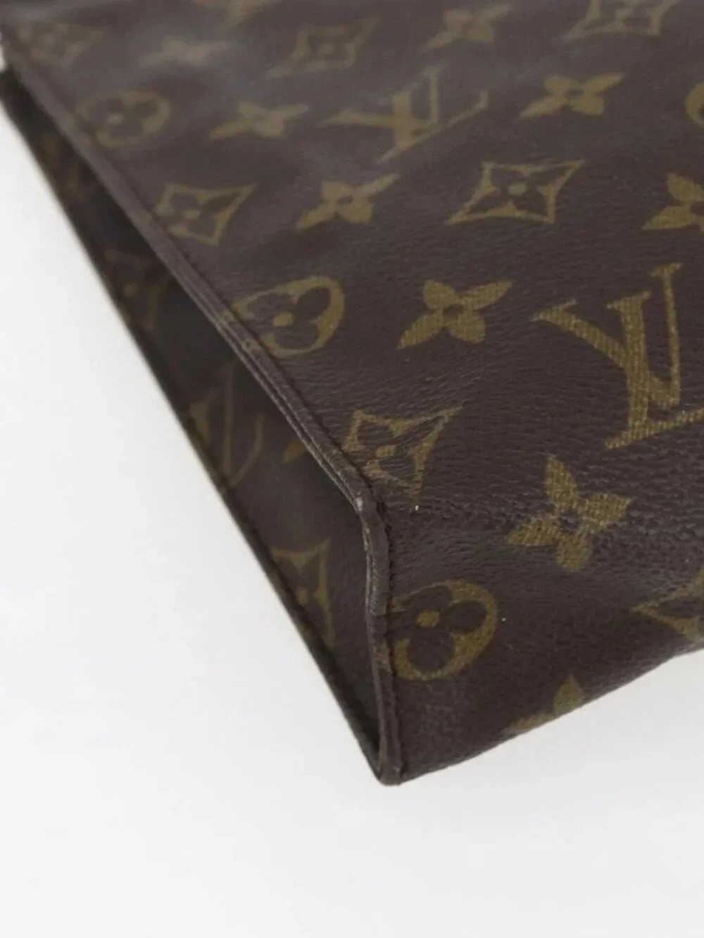 LOUIS VUITTON Monogram Poche Toilette 26 Pouch M47542 LV Auth am10716